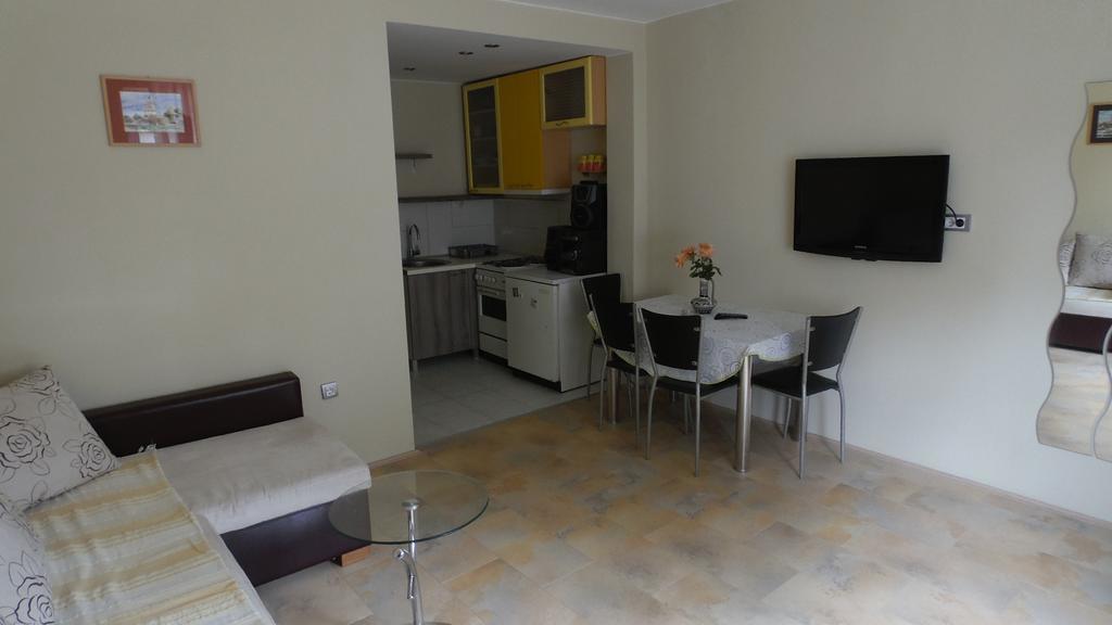 Zen Apartmani Нови-Сад Экстерьер фото