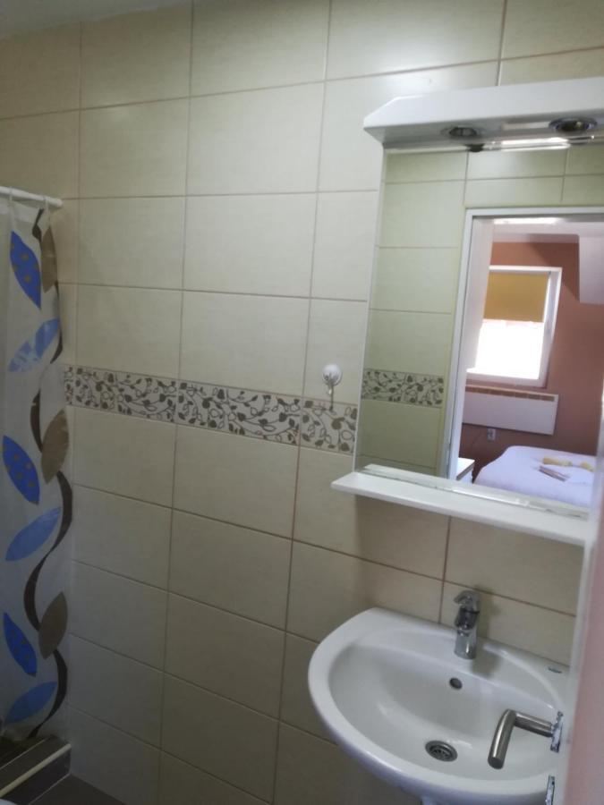 Zen Apartmani Нови-Сад Экстерьер фото